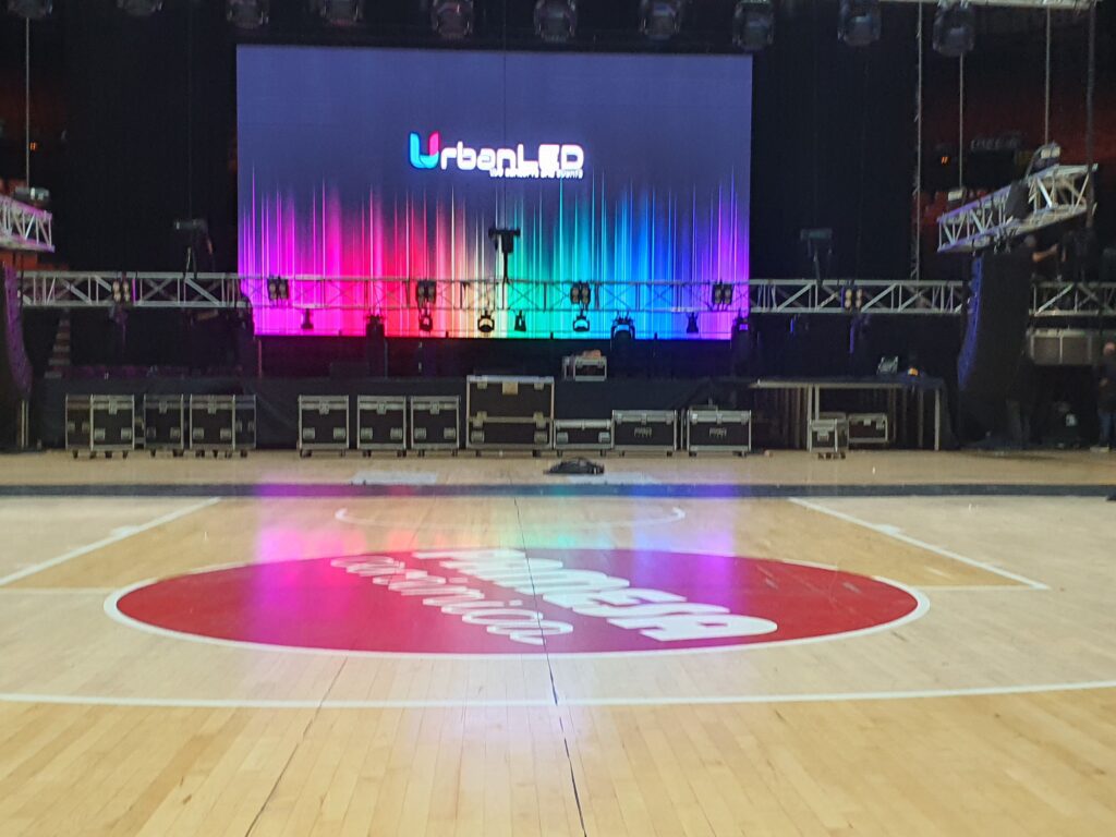 pantalla escenario mentes peligrosas