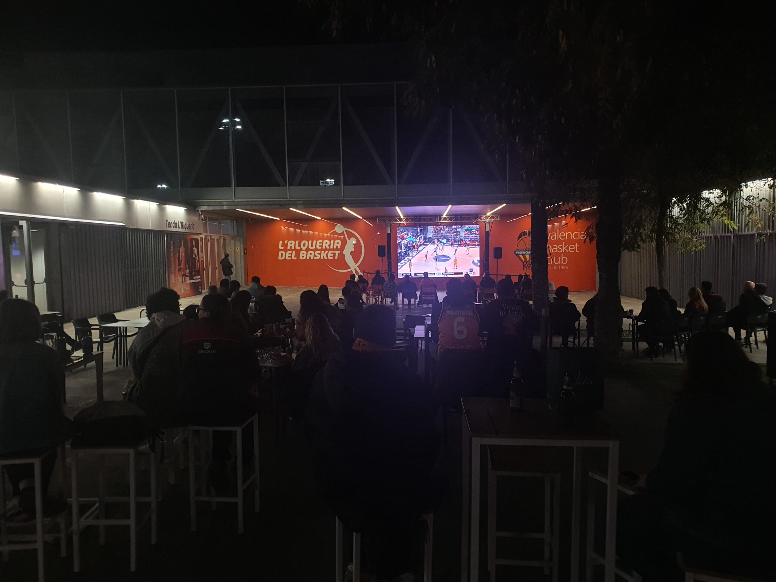 instalación Pantalla Copa Rey Baloncesto ´25