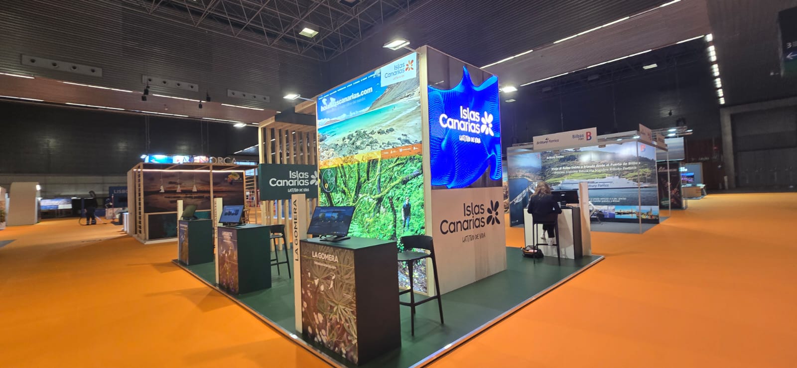 pantallas Islas Canarias Expovacaciones 2025
