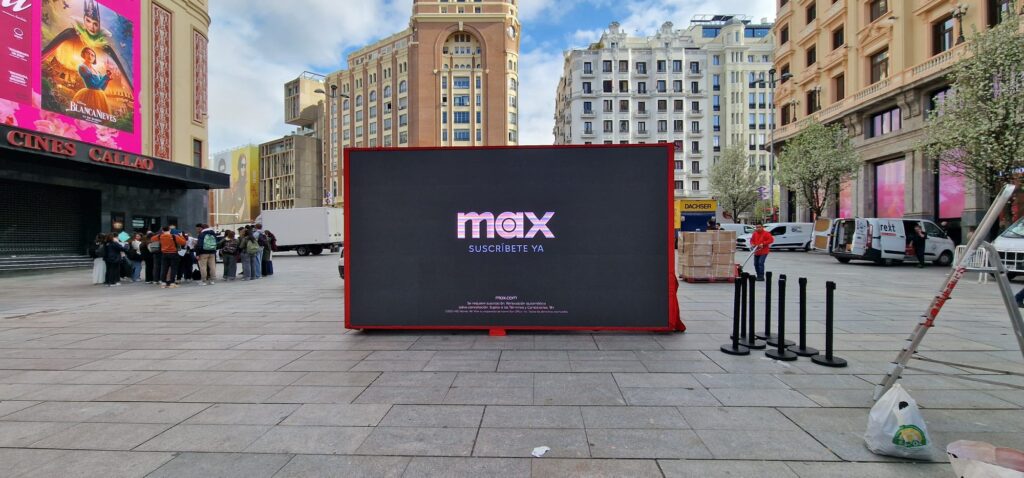 pantalla HBO MAX Plaza