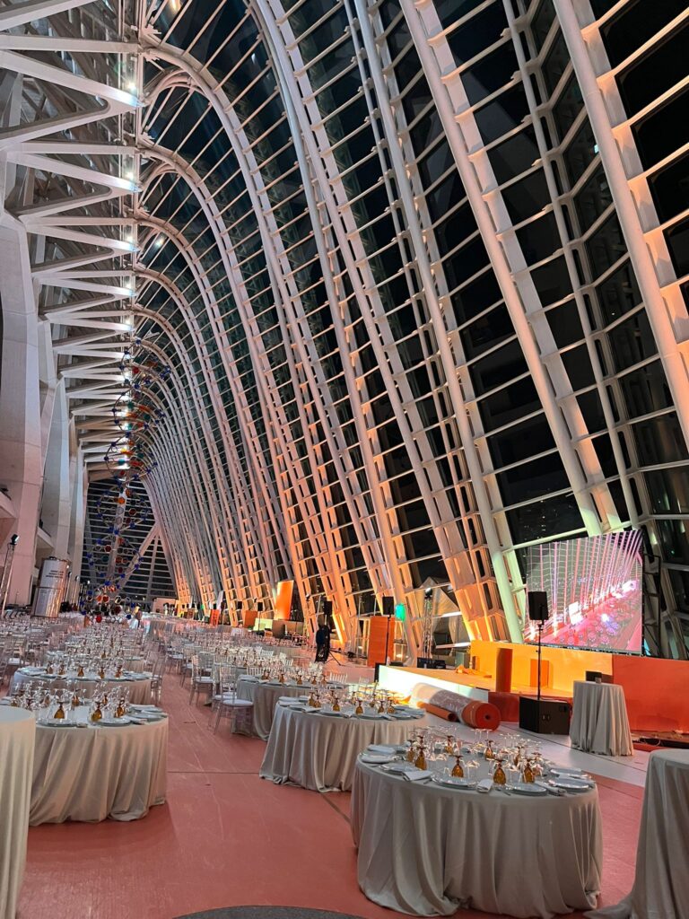 mesas 50 aniversario Consum