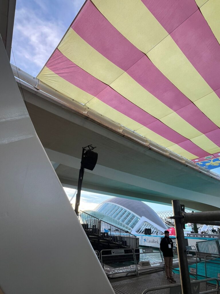 altavoces Maratón Valencia 2025