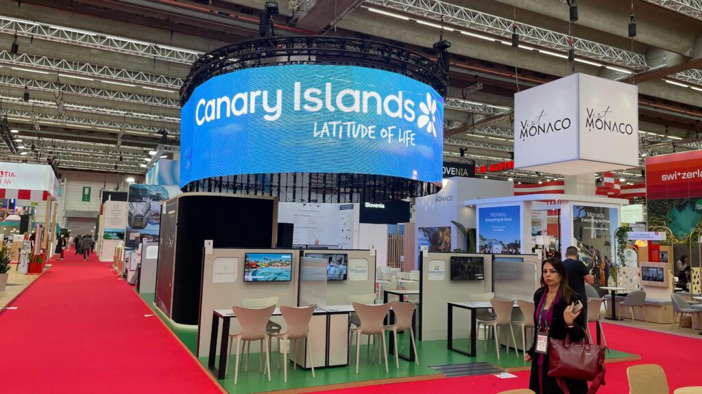 pantalla LED azul IMEX Frankfurt